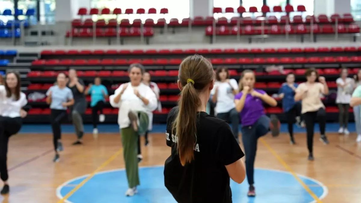 Maltepe Belediyesi’nden Kadınlara Öz Savunma ve Spor Eğitimi